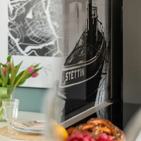 아파트 Langiewicza Deluxe By Bookinghost *